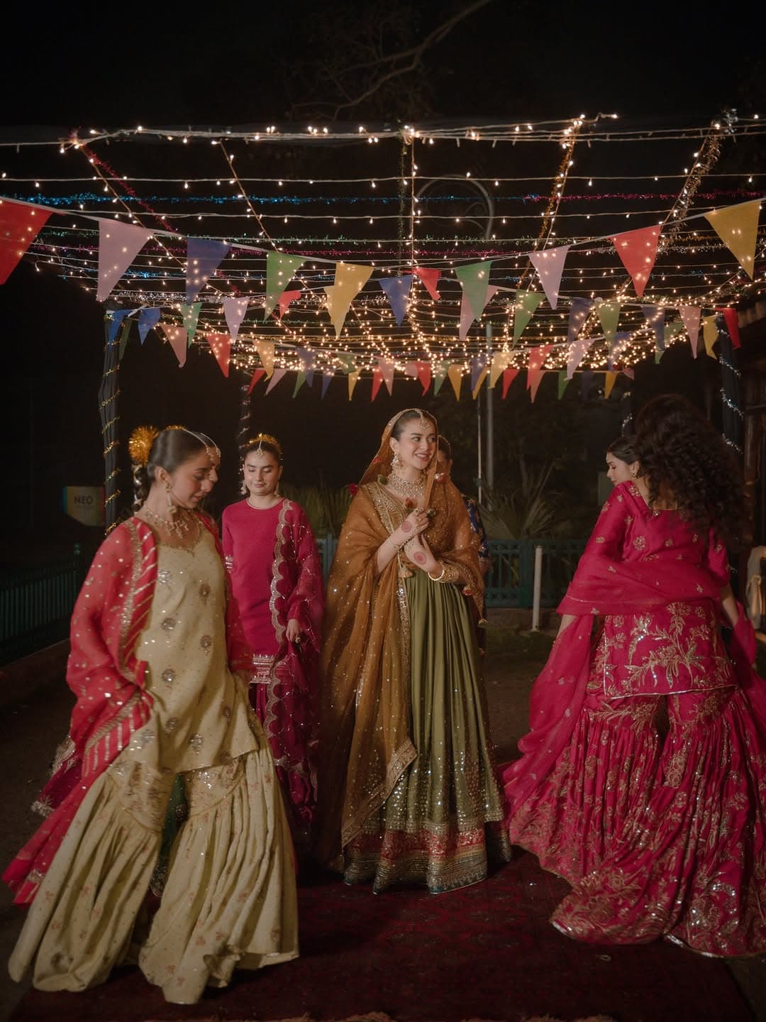 Traditional wedding décor